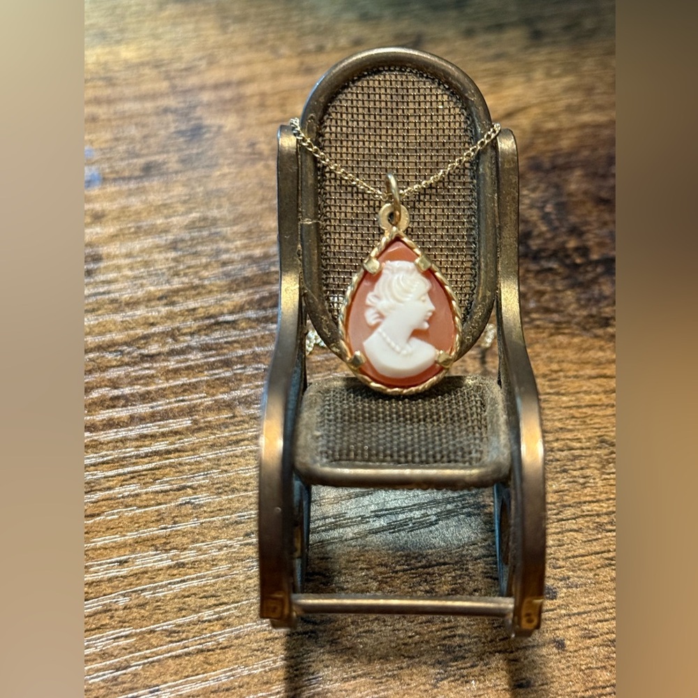14K Gold Carved Cameo Pendant / Necklace -DAINTY
